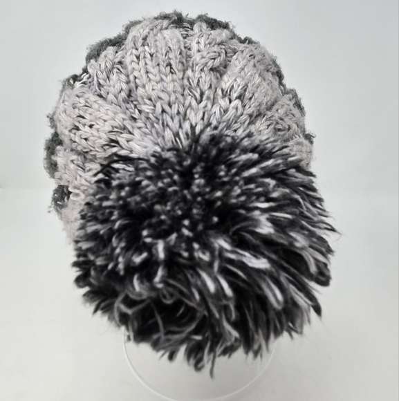 SMARTWOOL GREY BLACK OMBRE POM POM BEANIE MERINO WOOL BLEND WOMEN OS KNITWEAR - Picture 6 of 13